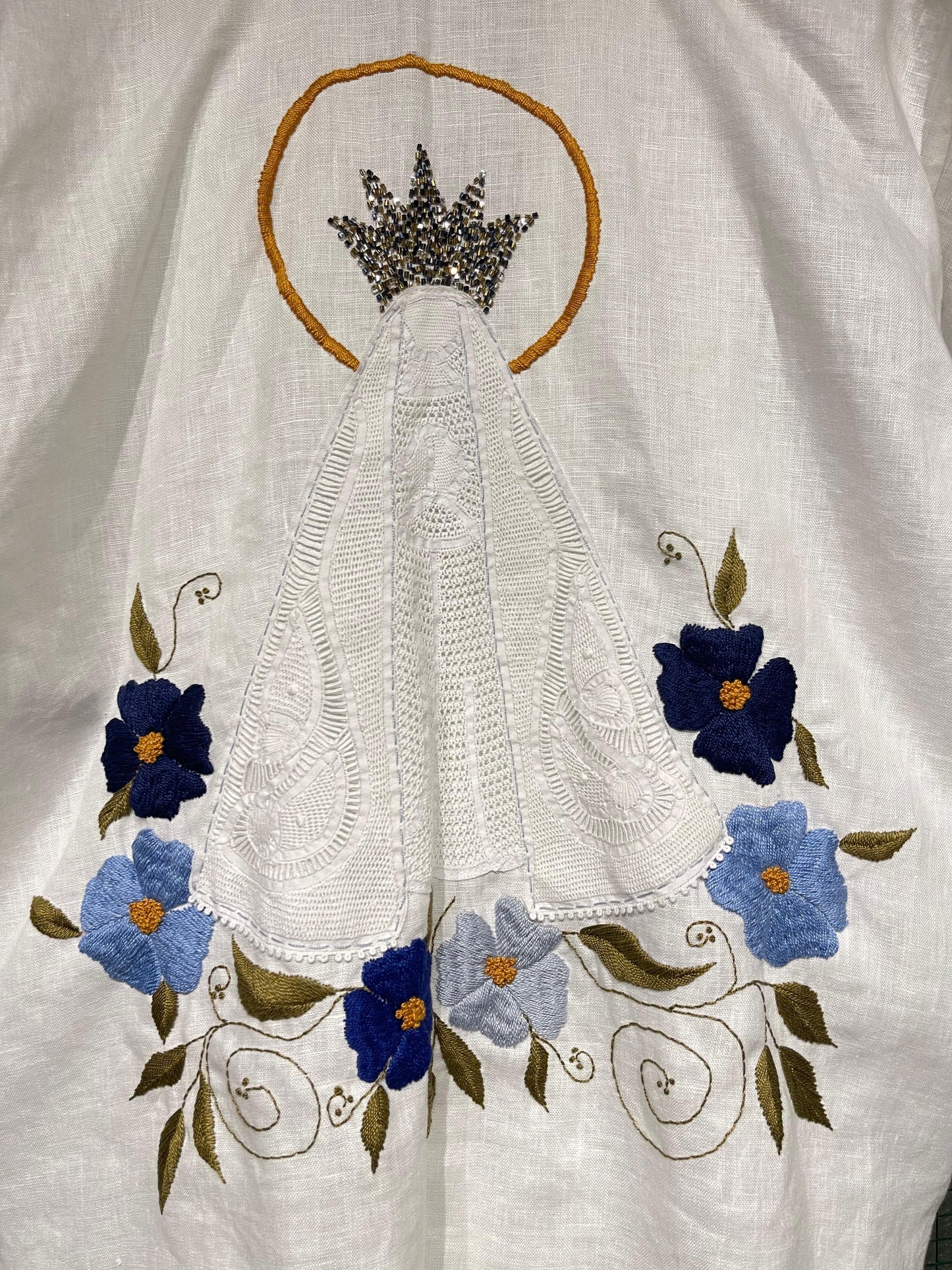 Quimono bordado com Nossa Senhora Aparecida - tamanho G